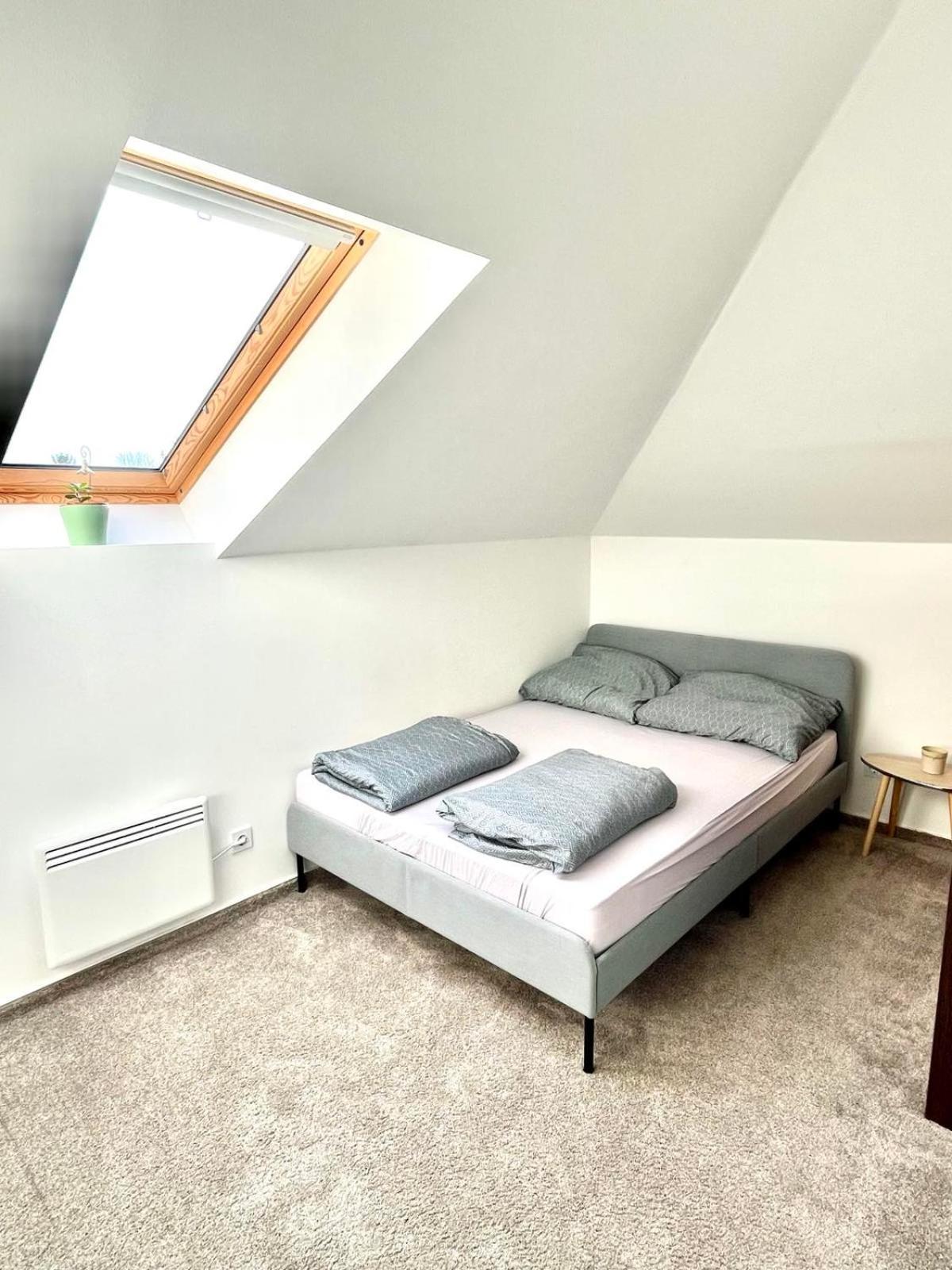 Chill Apartman Budakalász Eksteriør billede